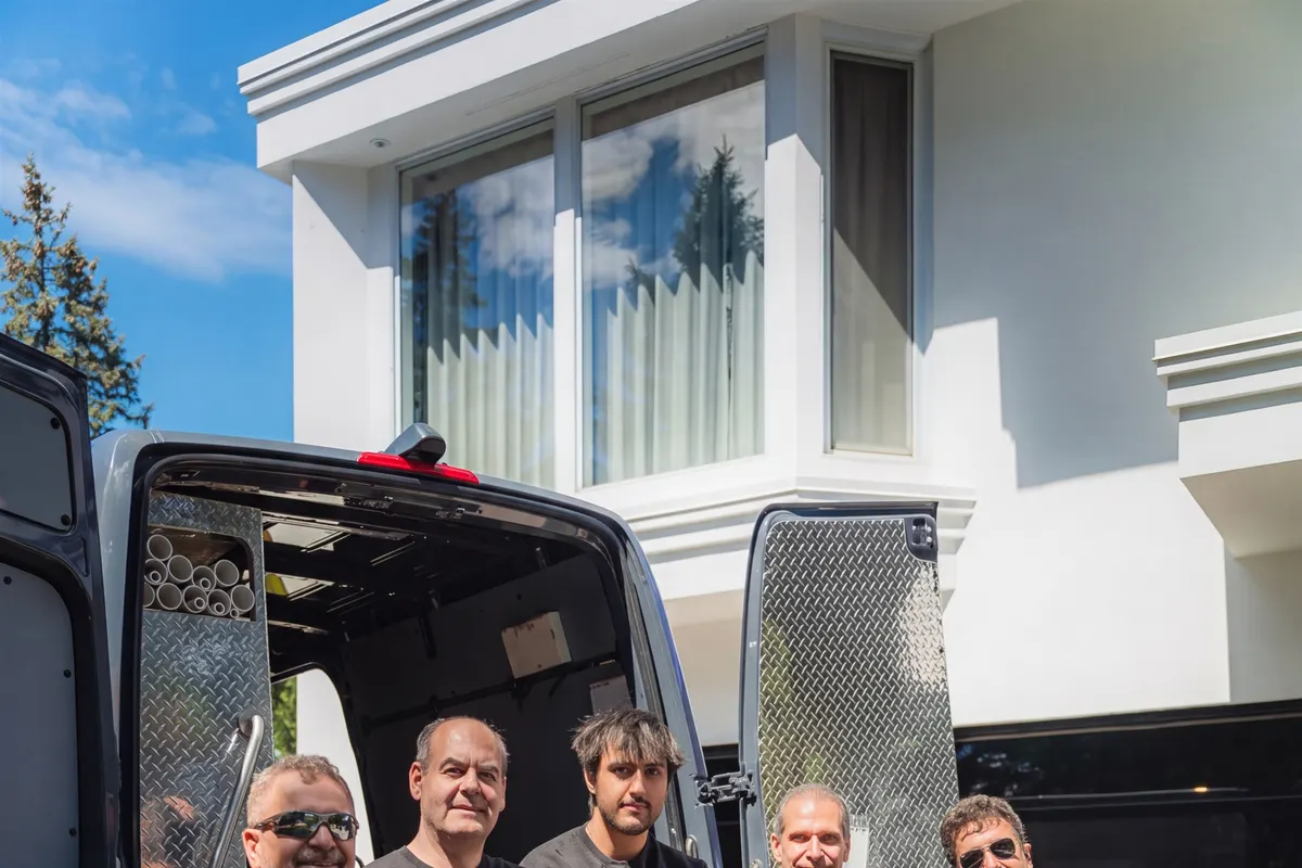 The H&C crew together after a job