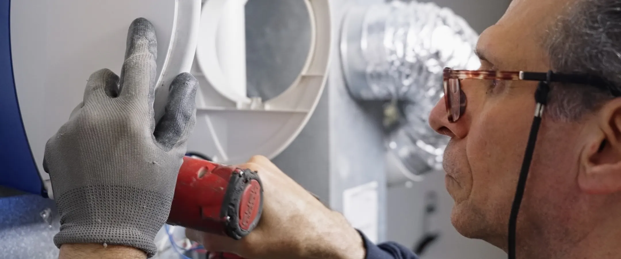 Professional duct cleaning service